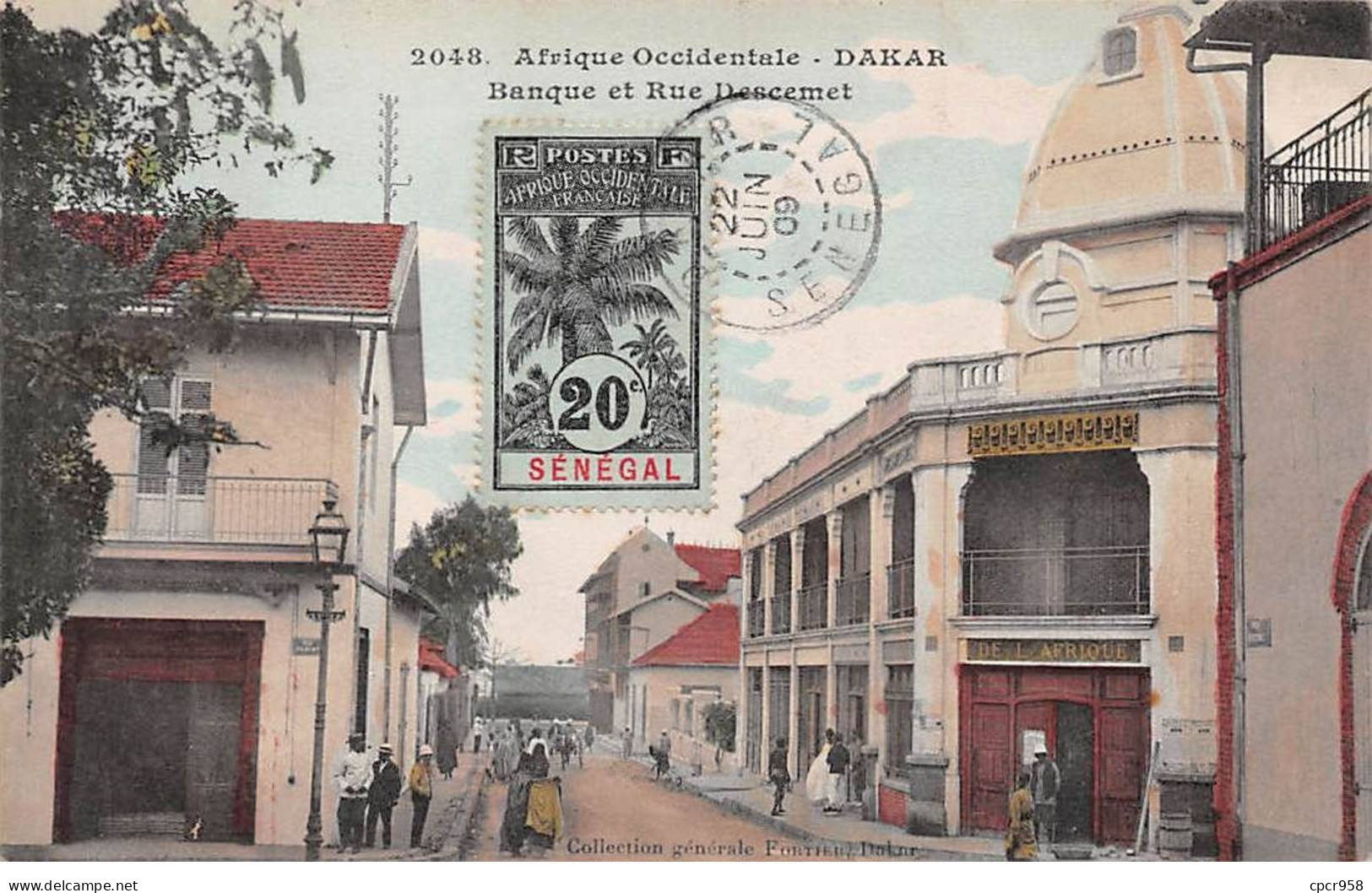 Sénégal - N°79475 - DAKAR - Banque Et Rue Descemet - Senegal