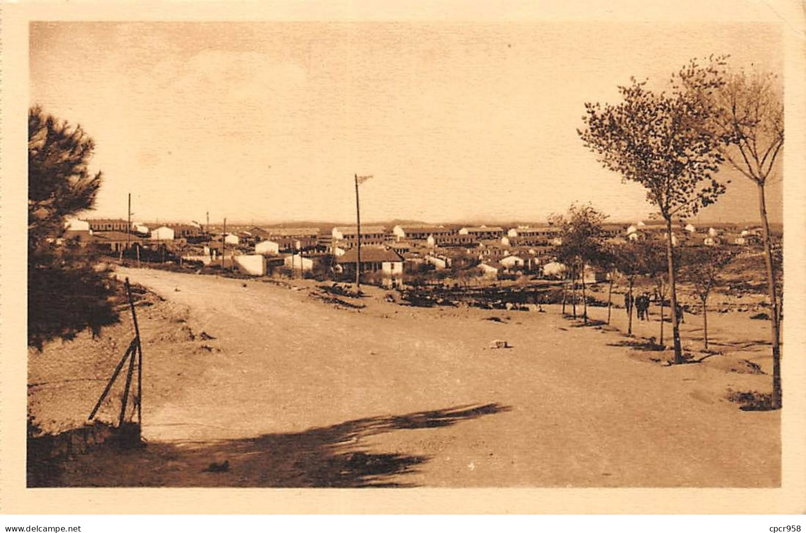 ALGERIE - CONSTANTINE - SAN35905 - Mine Du Djebel Kouif - Vue Du Village Kouif - Autres & Non Classés