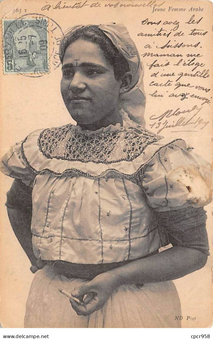 TUNISIE - SAN35968 - Jeune Femme Arabe - Tunisia