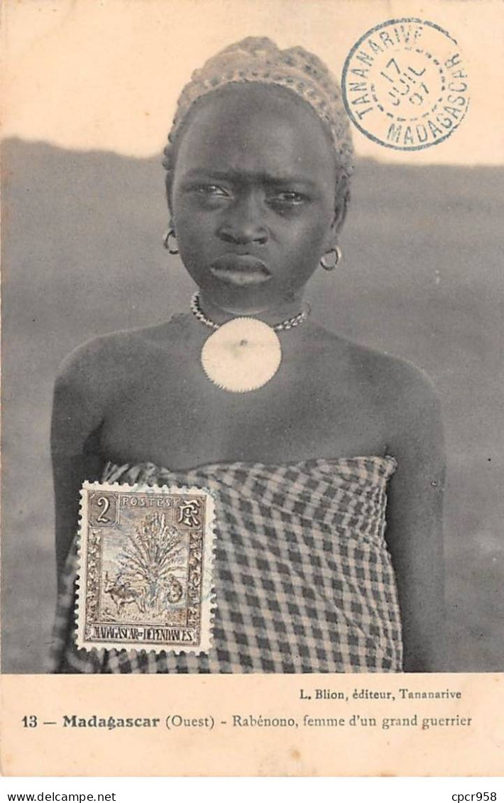 MADAGASCAR - SAN40919 - Ouest - Rabénono - Femme D'un Grand Guerrier - Madagaskar