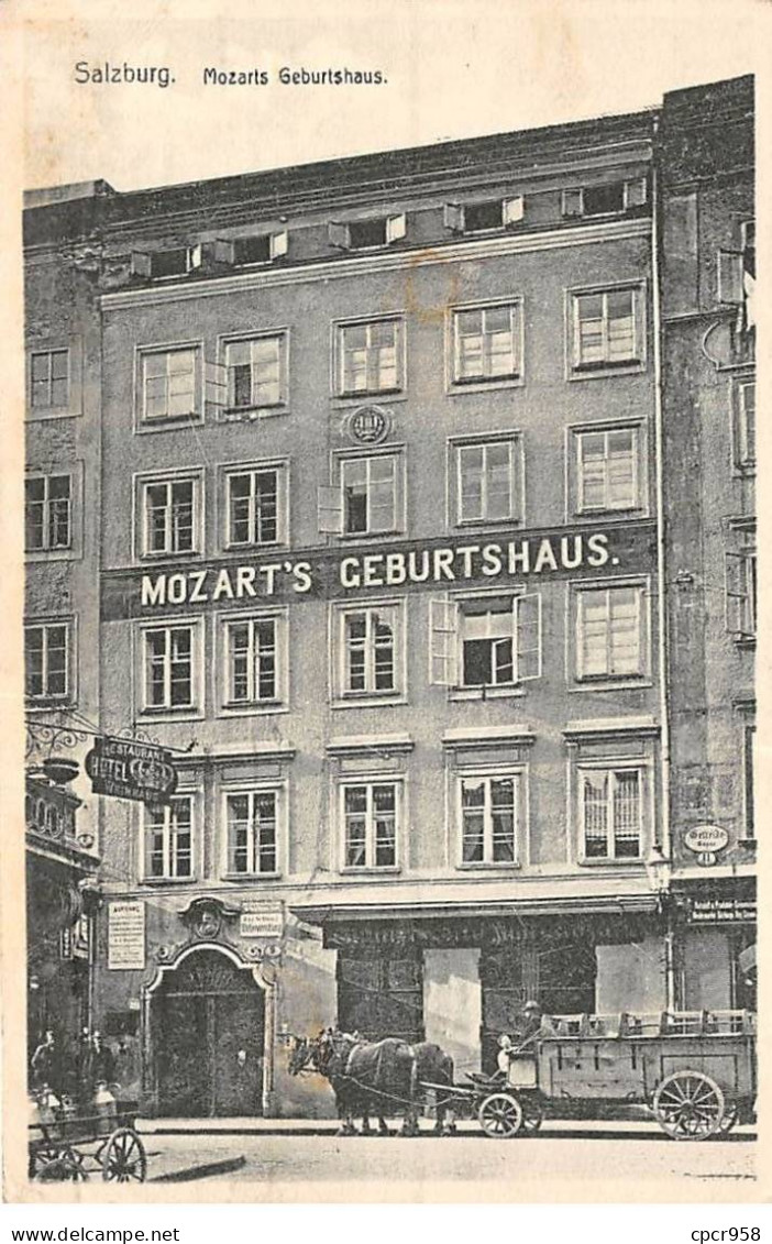 AUTRICHE - SALZBURG - SAN39143 - Mozarts Geburtshaus - Salzburg Stadt