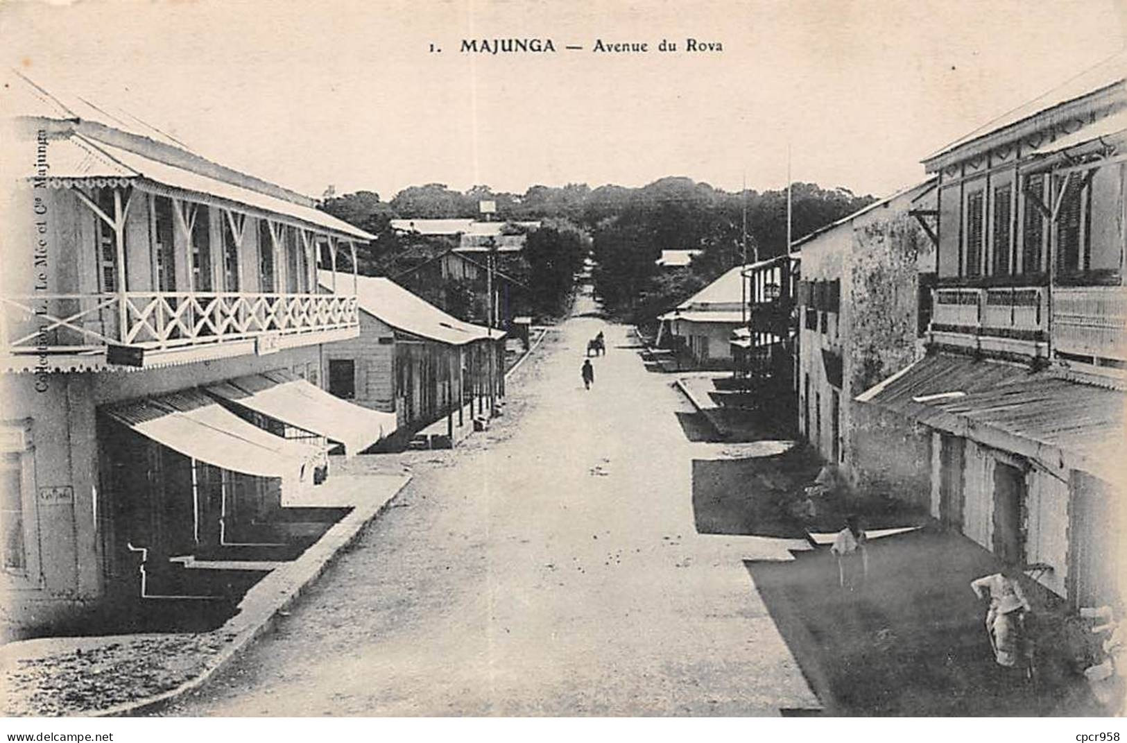 MADAGASCAR - MAJUNGA - SAN36779 - Avenue Du Rova - Madagascar