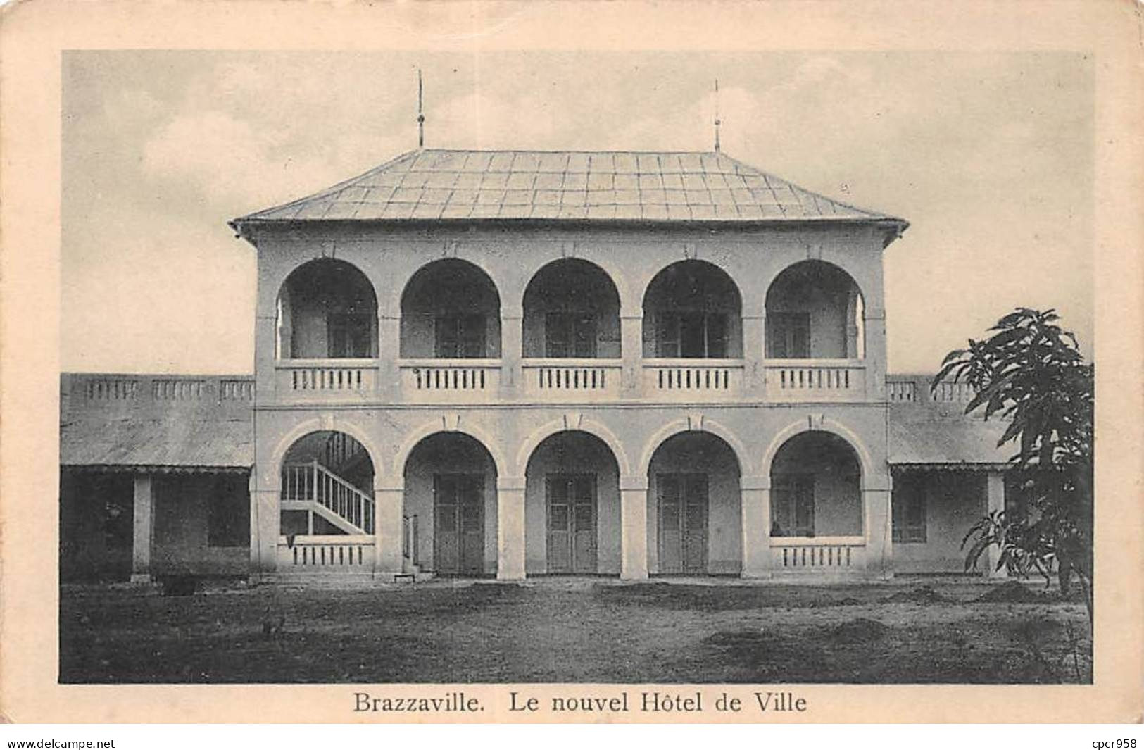 CONGO - BRAZZAVILLE - SAN36765 - Le Nouvel Hôtel De Ville - Brazzaville