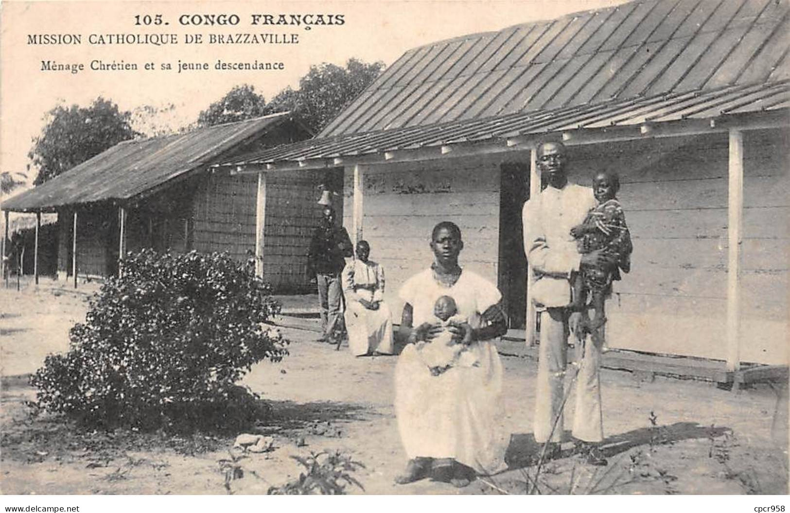 CONGO - SAN53927 - Mission Catholique De Brazzaville - Ménage Chrétien Et Sa Jeune Descendance - Französisch-Kongo