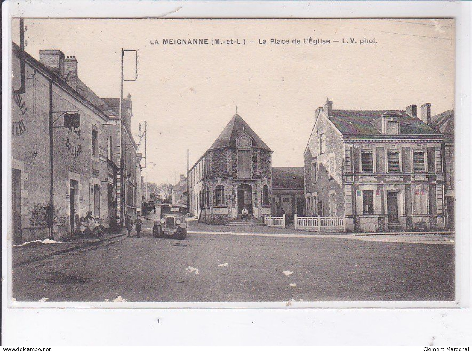 LA MEIGNANNE: La Place De L'église - Très Bon état - Other & Unclassified