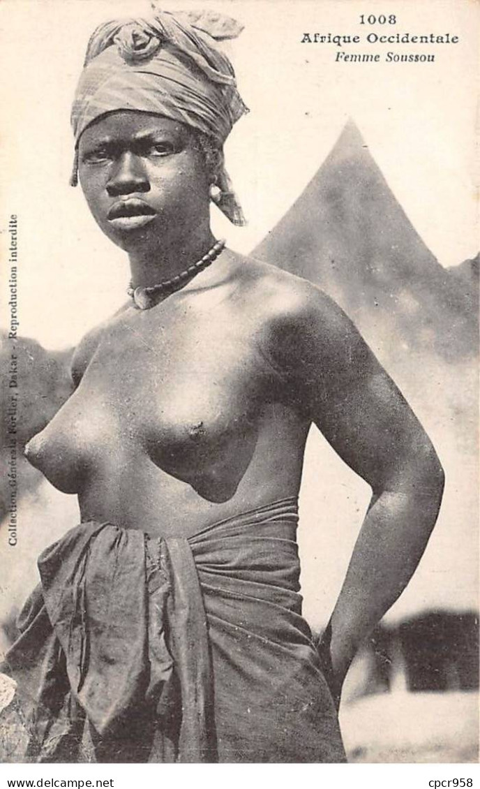 SENEGAL - SAN56354 - Afrique Occidentale - Femme Soussou - Senegal