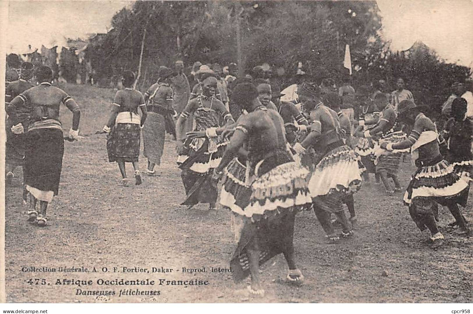 SENEGAL - SAN56398 - Afrique Occidentale Française - Danseuses Féticheuses - Senegal