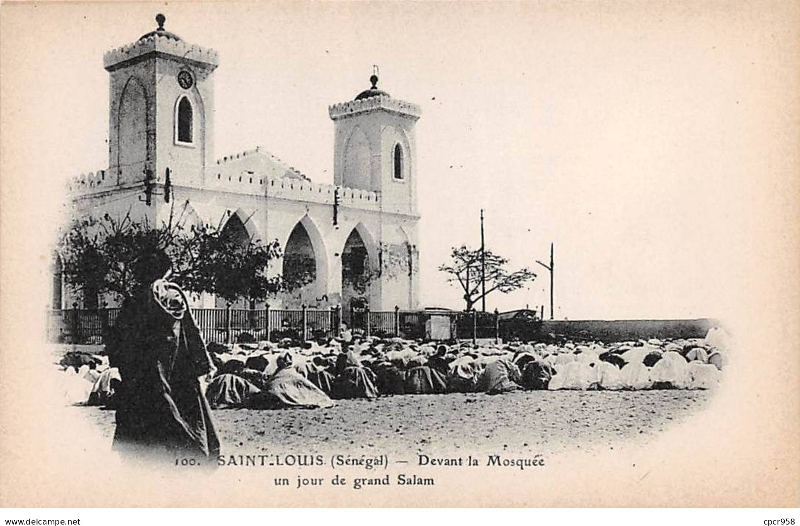 SENEGAL - SAN56412 - Saint Louis - Devant La Mosquée - Un Jour De Grand Salam - Sénégal