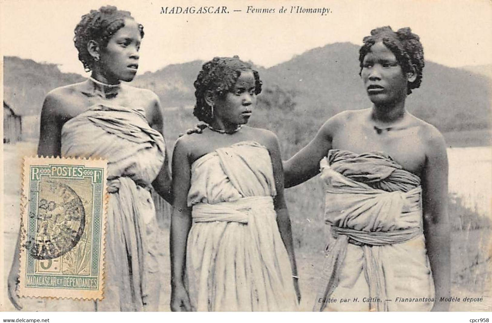 MADAGASCAR - SAN56603 - Femmes De L'Itomanpy - Madagaskar