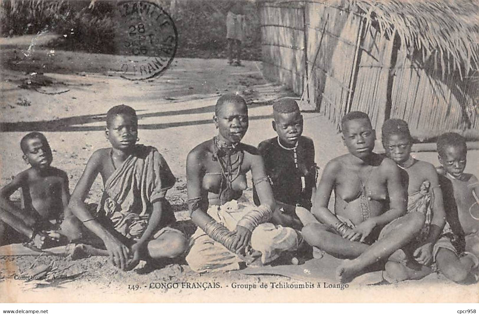 CONGO - SAN50109 - Groupe De Tchikoumbis à Loango - Congo Français