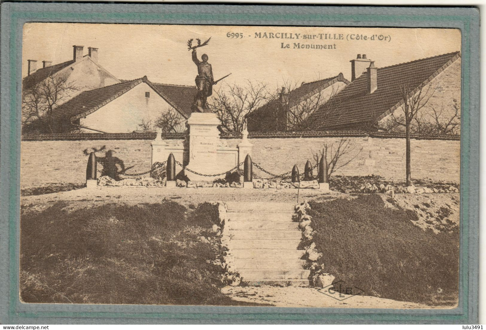 CPA (21) MARCILLY-sur-TILLE - Aspect Du Monument Aux Morts En 1924 - Sonstige & Ohne Zuordnung
