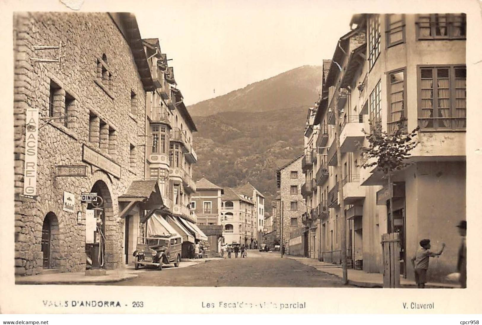 Andorre - N°91560 - Valls D'Andorra - Les Escaldes - Vista Parcial - Commerces - Andorre