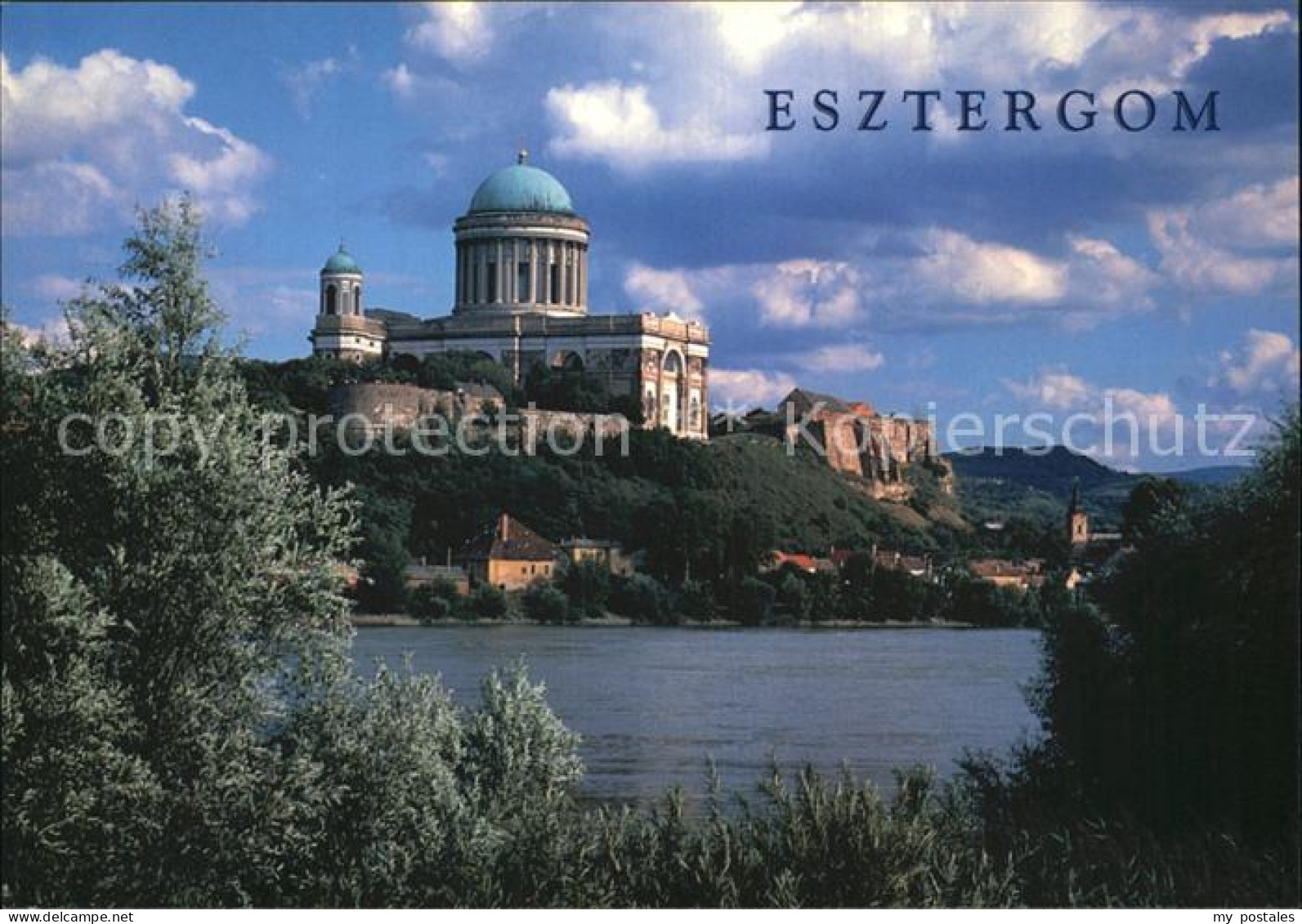 72508890 Esztergom Basilika Uferpartie An Der Donau Esztergom - Hongrie