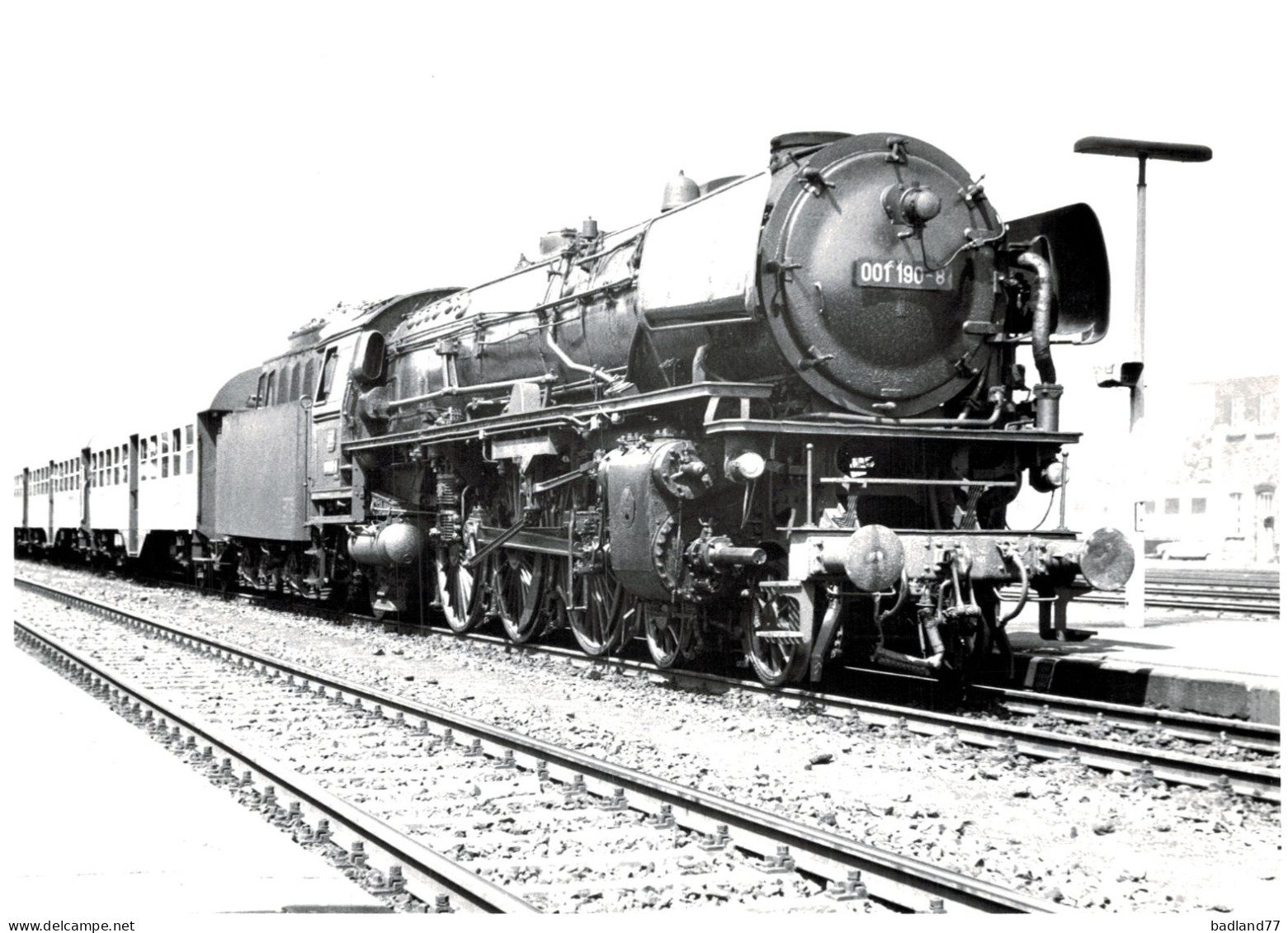 Locomotive Allemande - DB Dampflokomotive - Lok 001 190-8 - Railway