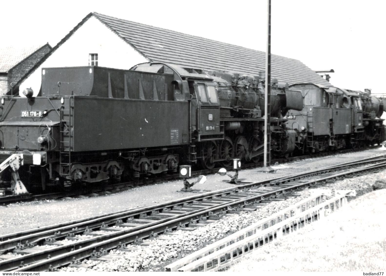 Locomotive Allemande - DB Dampflokomotive - 051 176  052 463  Bw. Schweinfurt  5-71 - H.Kühn - Railway