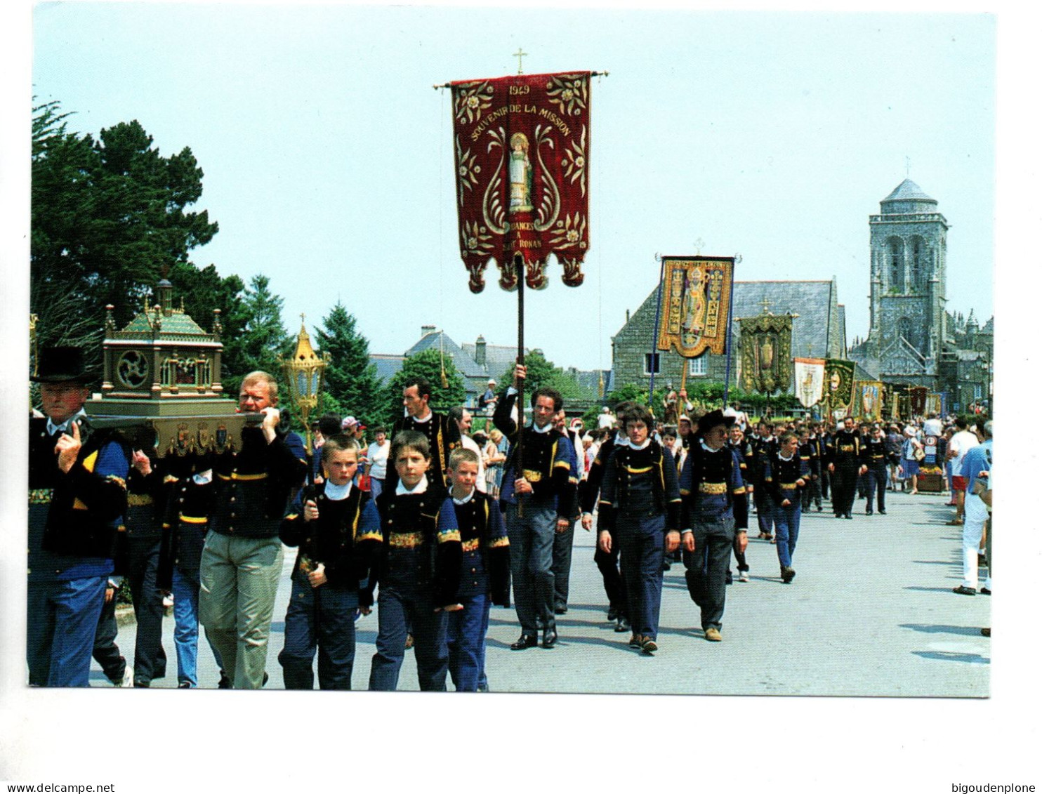 CP LOCRONAN  Procession De La Grande Troménie 1995 - Locronan