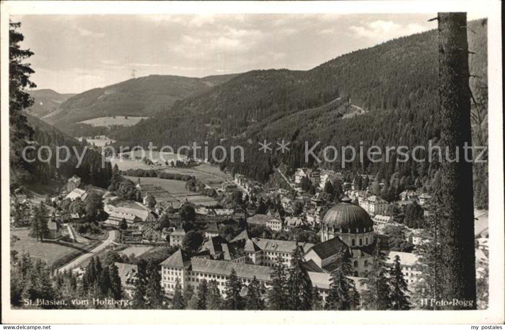 72507901 St Blasien Panorama Blick Vom Holzberg Dom Schwarzwald St. Blasien - St. Blasien