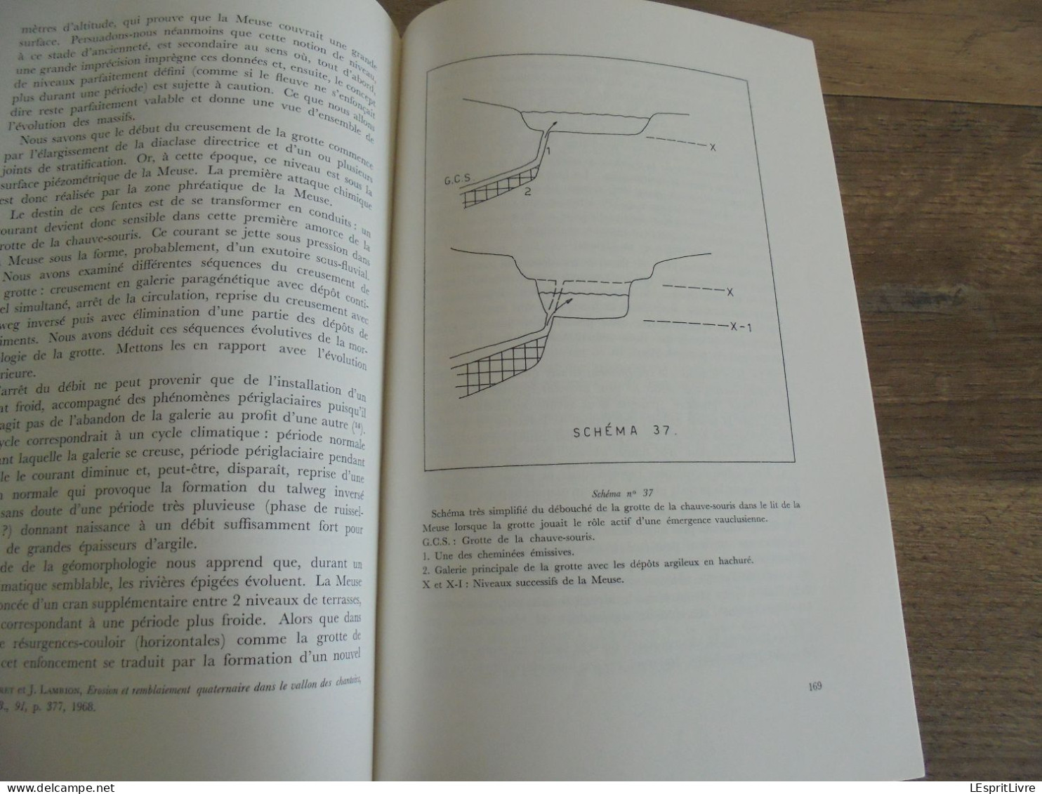 LES NATURALISTES BELGES N° 3 Année 1974 Régionalisme Hautes Fagnes Grotte Vaucelles Doische Joncquière Spéléologie