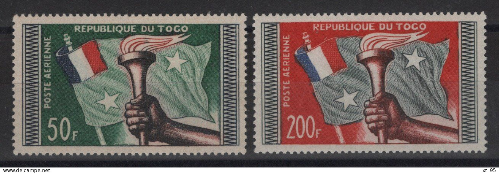 Togo - PA N°30 + 32 - * Neufs Avec Trace De Charniere - Cote 7.40€ - Togo (1960-...)