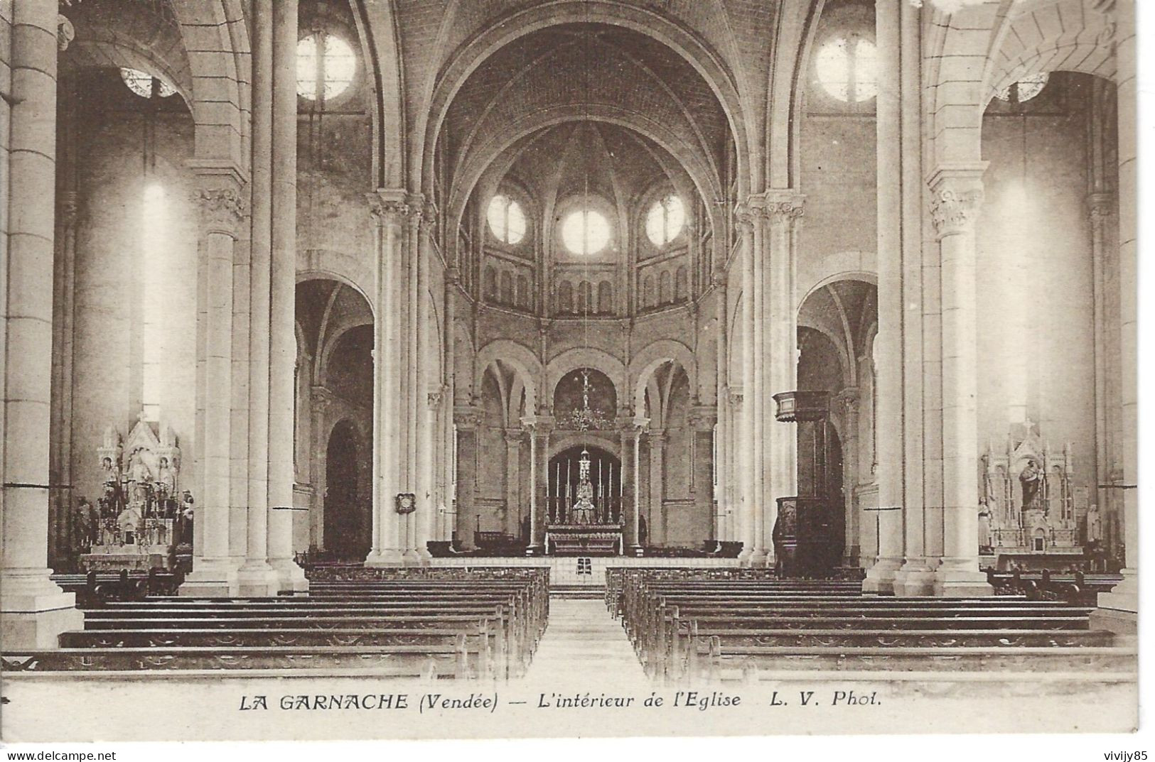 85 - LA GARNACHE - Belle Vue De L'intérieur De L'Eglise - Other & Unclassified