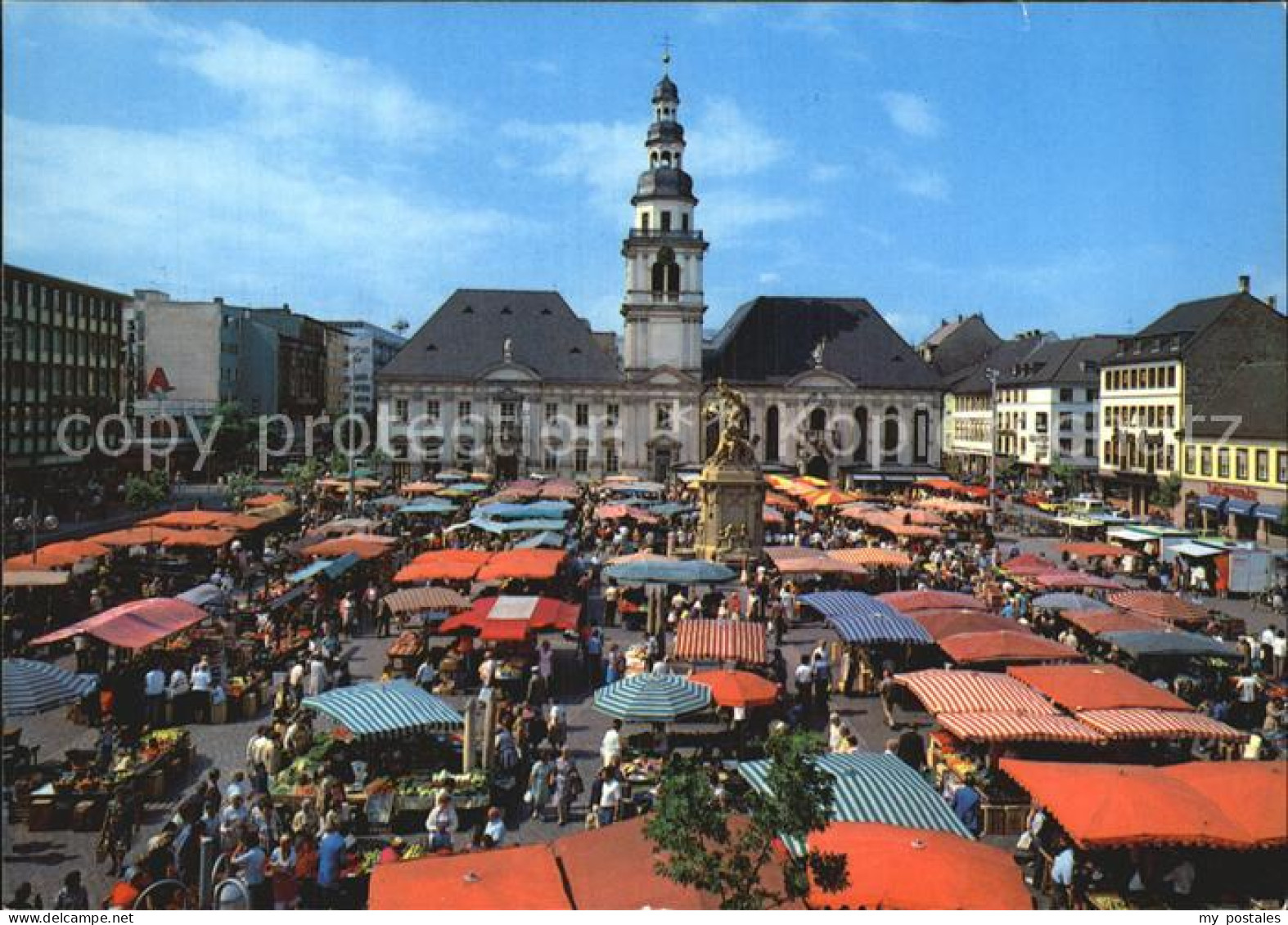 72505861 Mannheim Marktplatz Marktplatzbrunnen Altes Rathaus Untere Pfarrkirche  - Mannheim