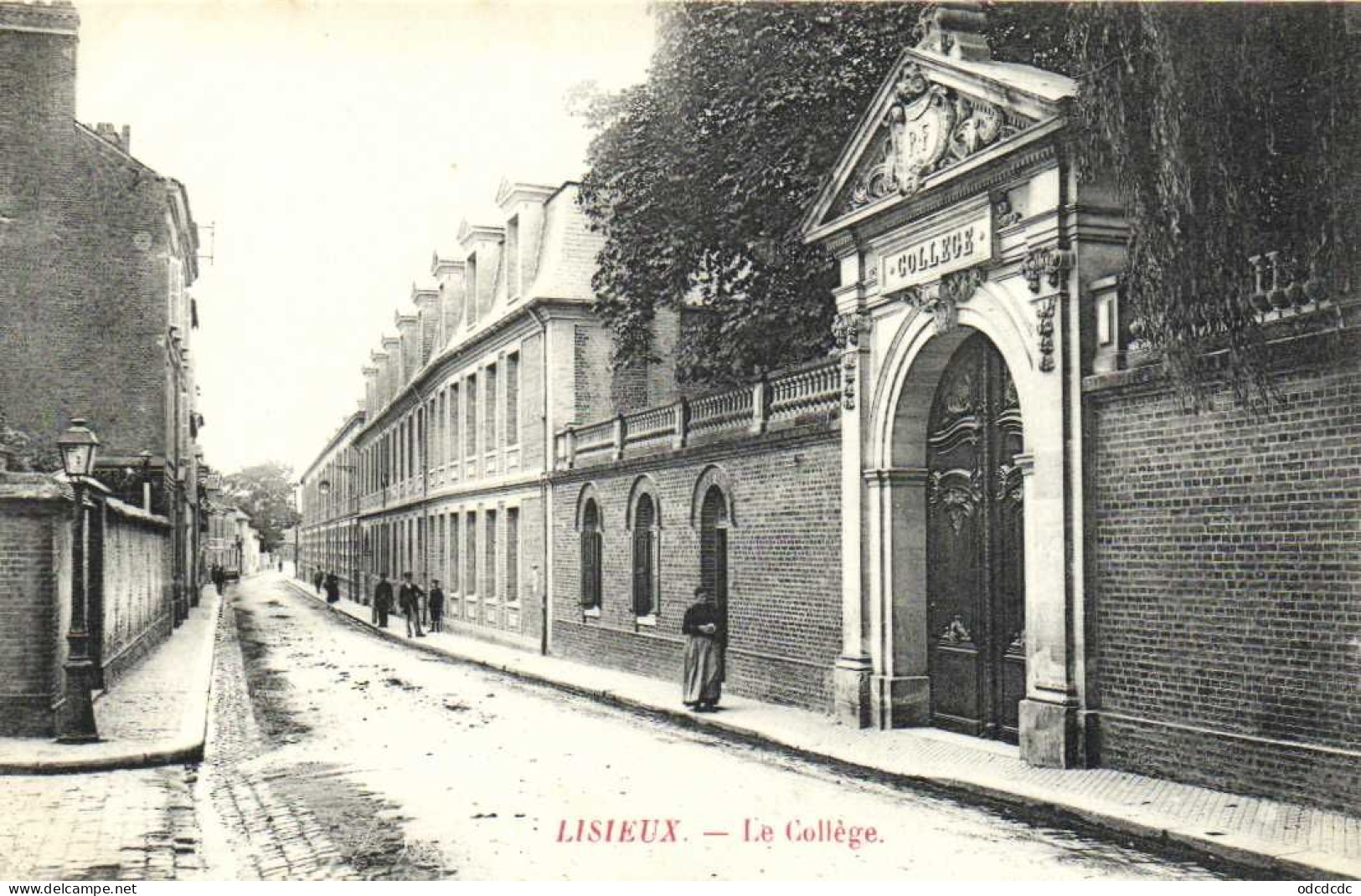 LISIEUX  Le Collège RV - Lisieux