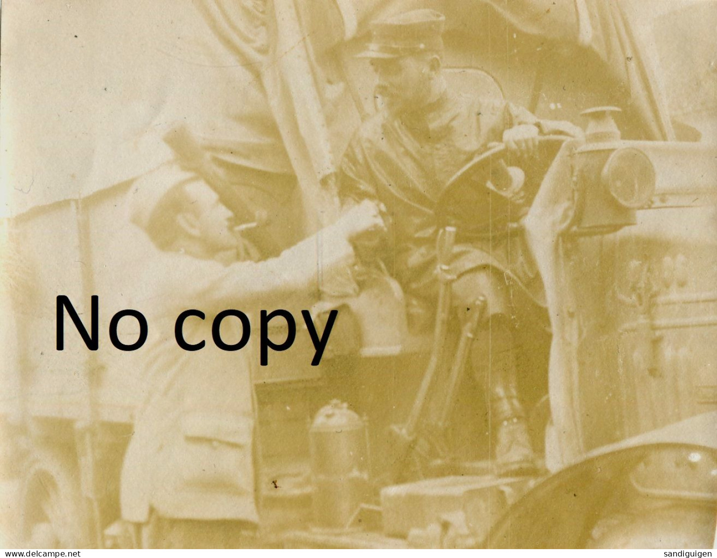 PHOTO FRANCAISE - CAMION DE LA TM 215 AU CHATEAU A OGNON PRES DE BARBERY - SENLIS OISE GUERRE 1914 1918 - War, Military