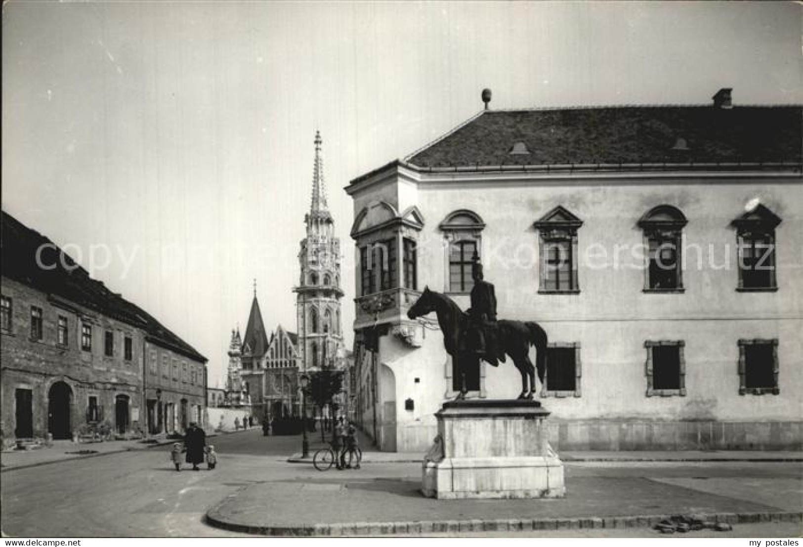 72504873 Budapest Burgmuseum Matthiaskirche Budapest - Ungarn