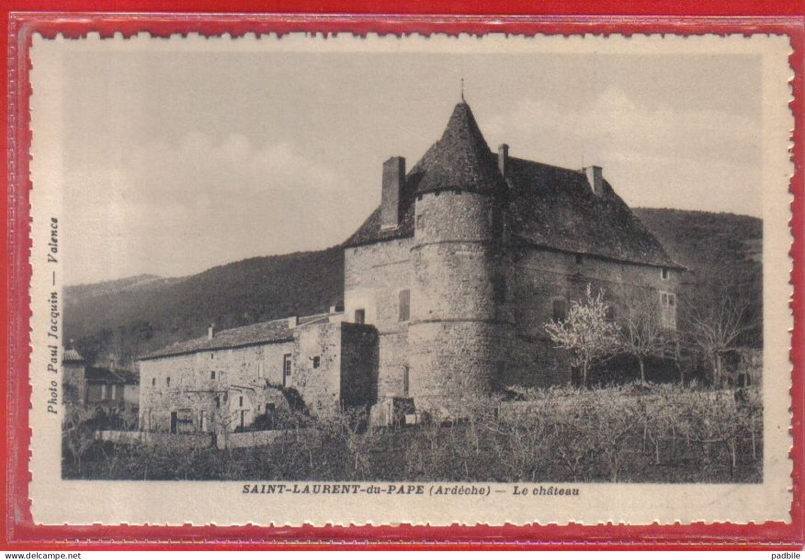 Carte Postale 07. Saint-Laurent-du-Pape  Le Château  Très Beau Plan - Other & Unclassified