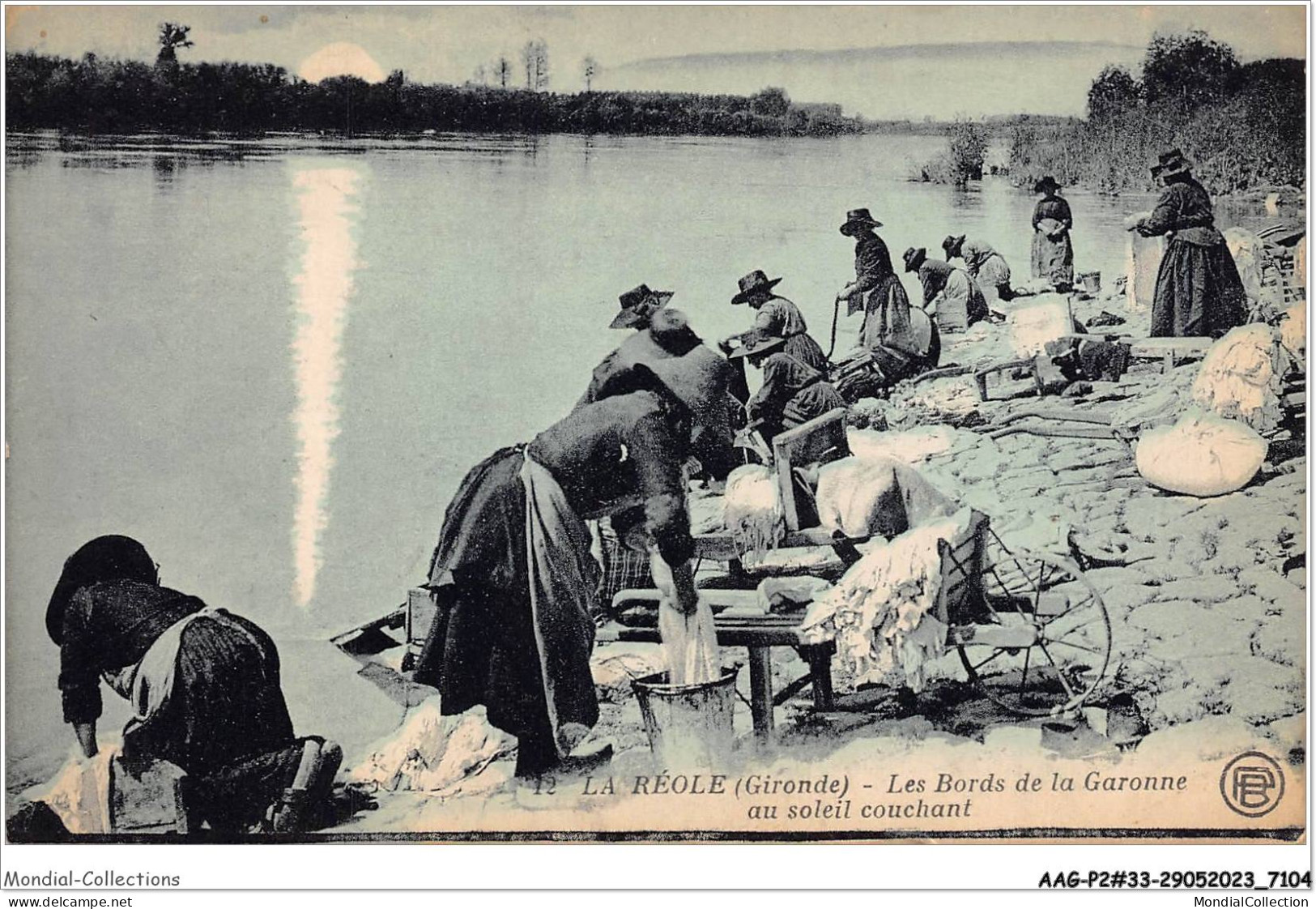 AAGP2-33-0141- LA REOLE - Les Bords De La Garonne Au Soleil Couchant - Lavandieres - La Réole