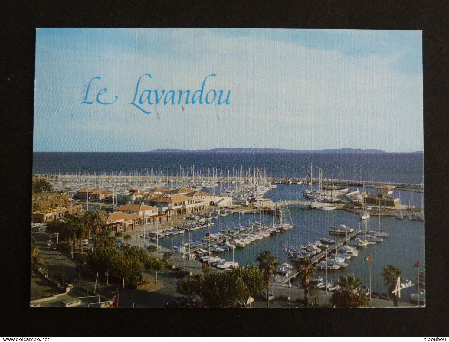 LE LAVANDOU - VAR - FLAMME SUR LIBERTE GANDON - LE NOUVEAU PORT DE PLAISANCE - Oblitérations Mécaniques (flammes)