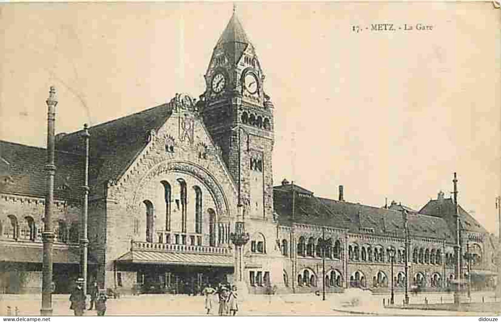 57 - Metz - La Gare - Animée - CPA - Voir Scans Recto-Verso - Metz