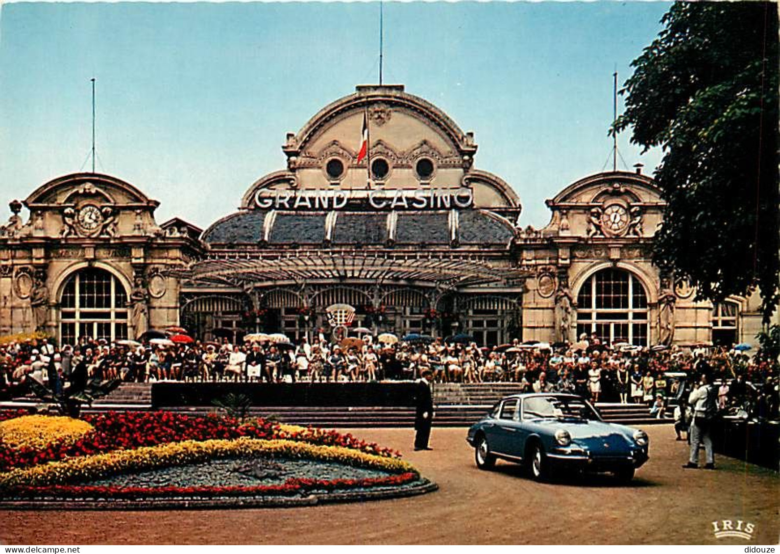 Automobiles - Vichy - Grand Casino - Concours D'élégance Automobile - Carte Neuve - CPM - Voir Scans Recto-Verso - Passenger Cars