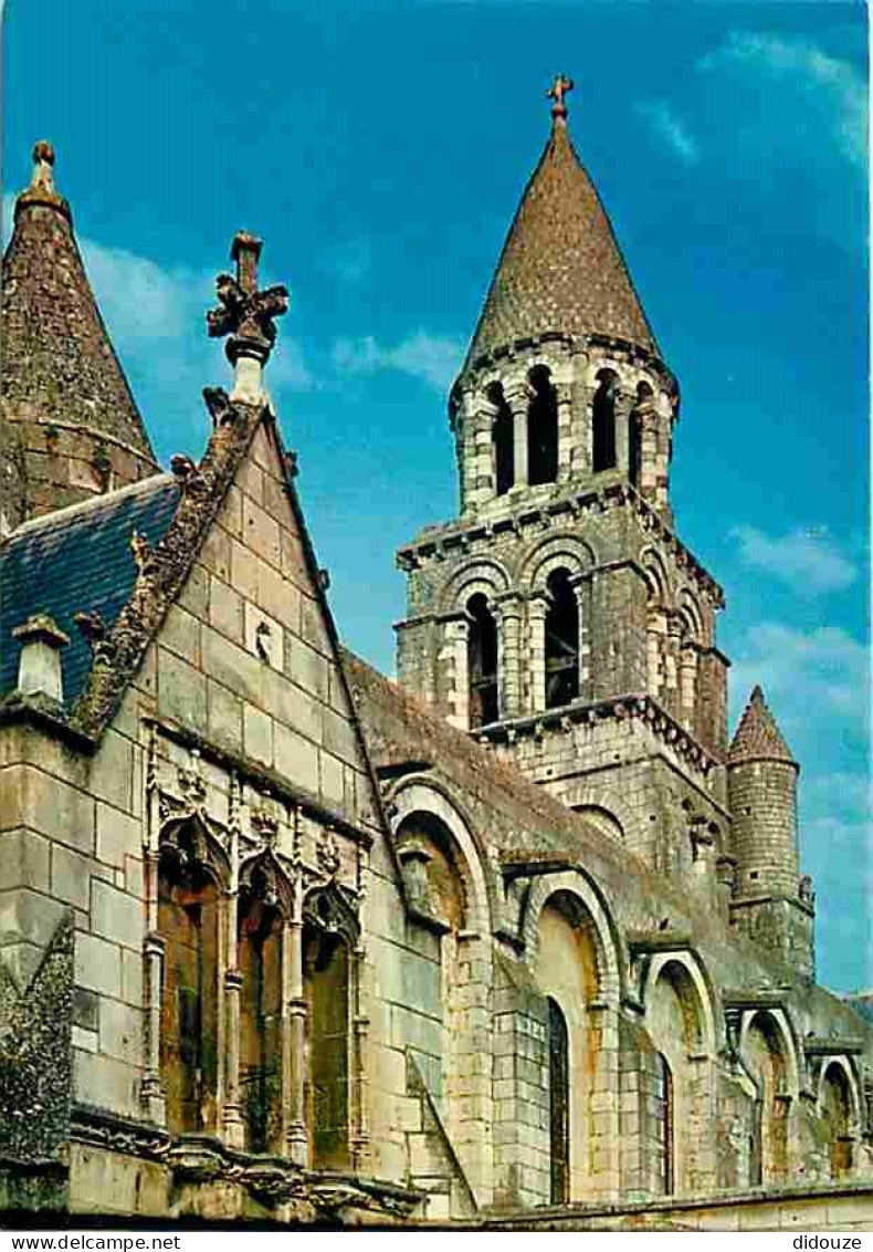 86 - Poitiers - L'Eglise Notre Dame La Grande - Le Clocher - La Porte Latérale - Carte Neuve - CPM - Voir Scans Recto-Ve - Poitiers