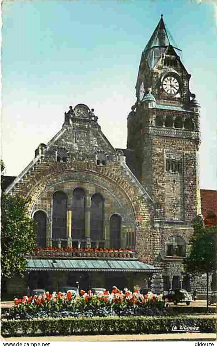 57 - Metz - La Gare - Fleurs - Automobiles - Flamme Postale De Metz - CPM - Voir Scans Recto-Verso - Metz