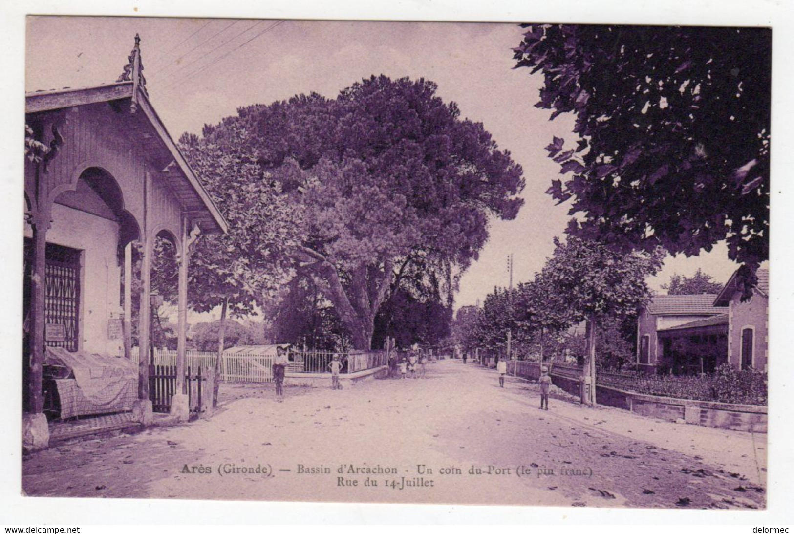 CPSM Arès Gironde 33 Bassin Arcachon Un Coin Du Port Le Pin Franc Rue Du 14 Juillet éditeur Modern's Galeries - Arès