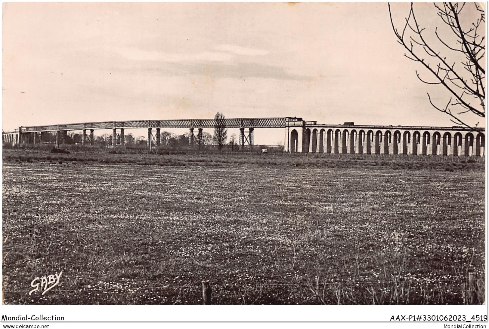 AAXP1-33-0077 - CUBZAC -Pres De Saint Andre -Le Viaduc Et Le Pont Sur La Dordogne - Cubzac-les-Ponts