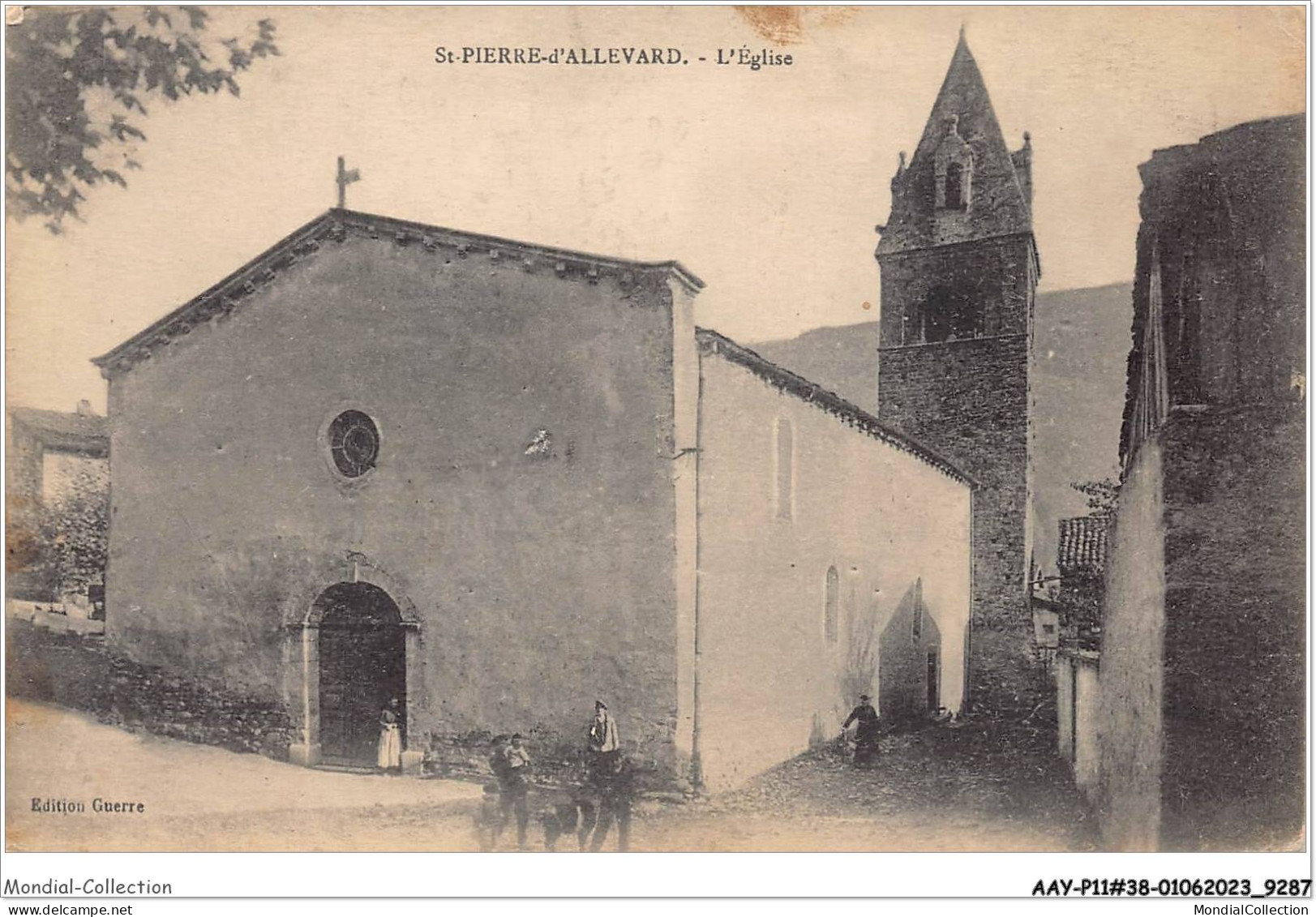 AAYP11-38-1055 - St-Pierre-D'ALLEVARD - L'Eglise - Allevard