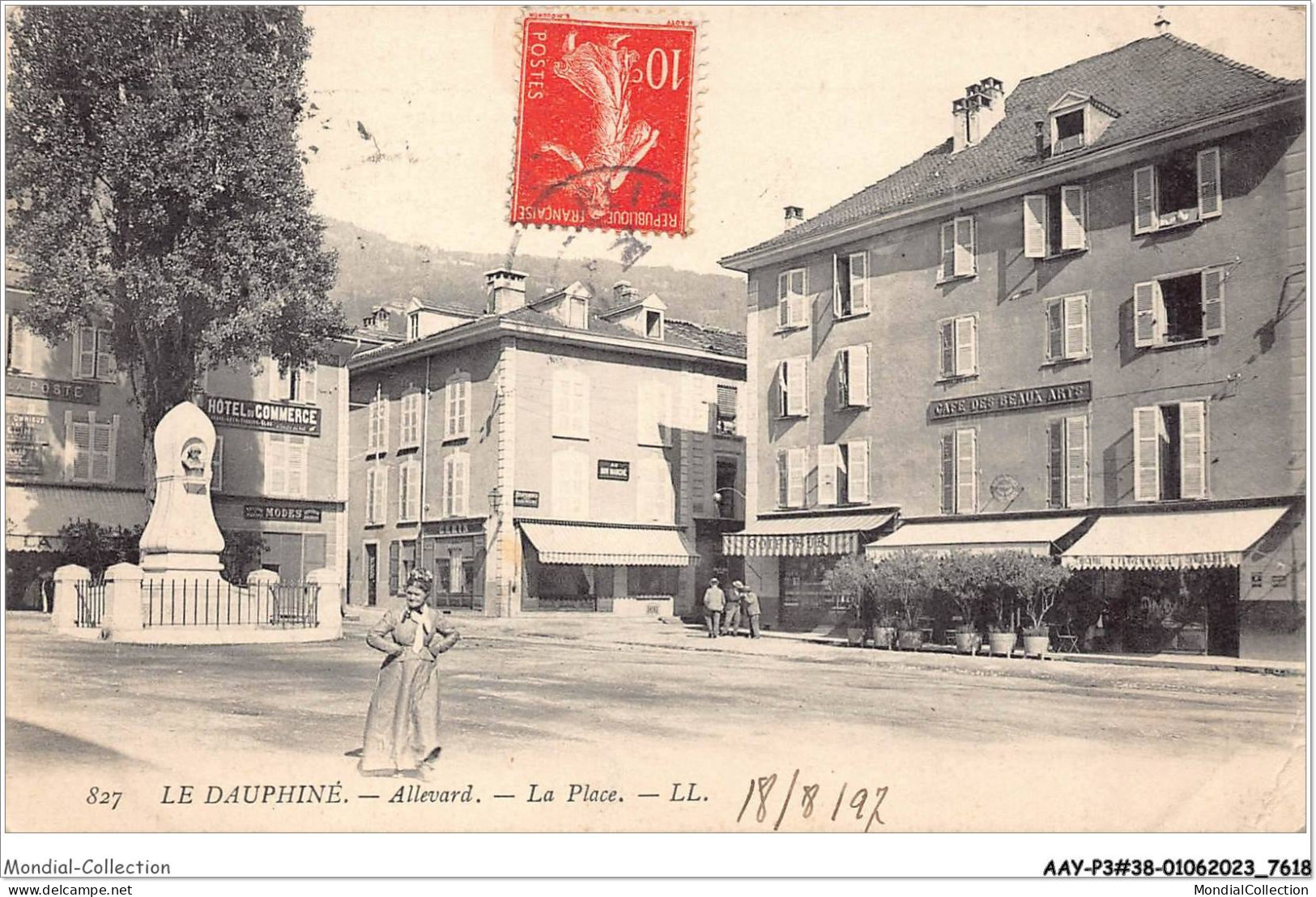 AAYP3-38-0269 - Le ALLEVARD - La Place - Allevard