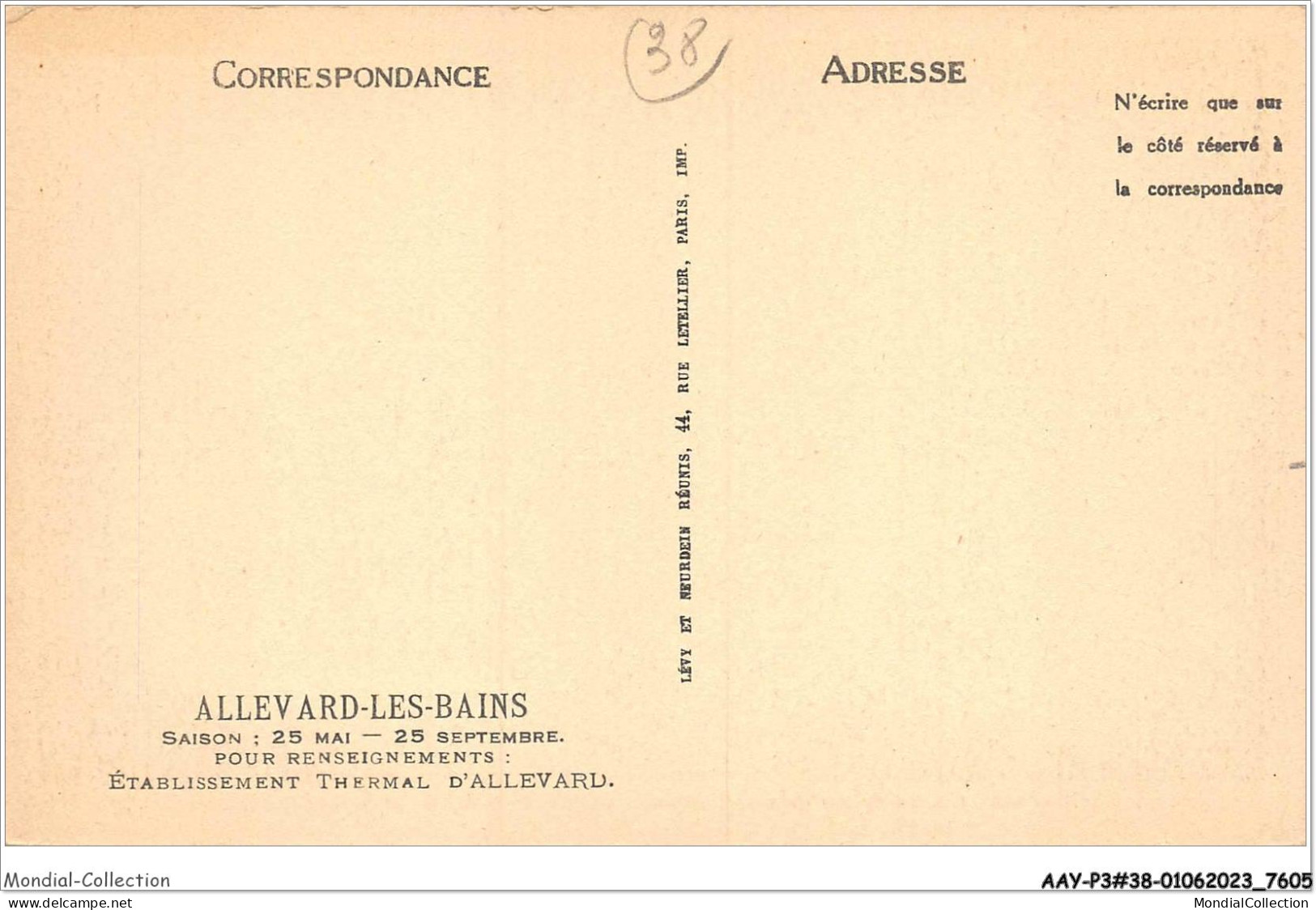 AAYP3-38-0262 - ALLEVARD-LES-BAINS - Vue Generale Au Premier Plan - Le Spendid Hotel - Allevard
