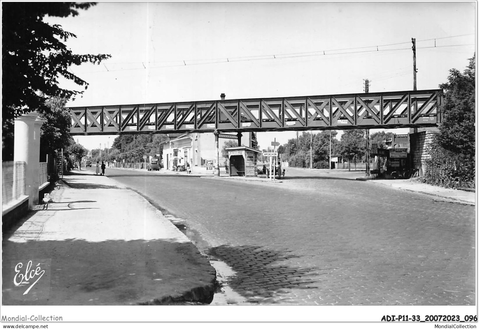 ADIP11-33-0961 - PESSAC - Le Pont Du Chemin De Fer Sur La Route D'arachon  - Pessac