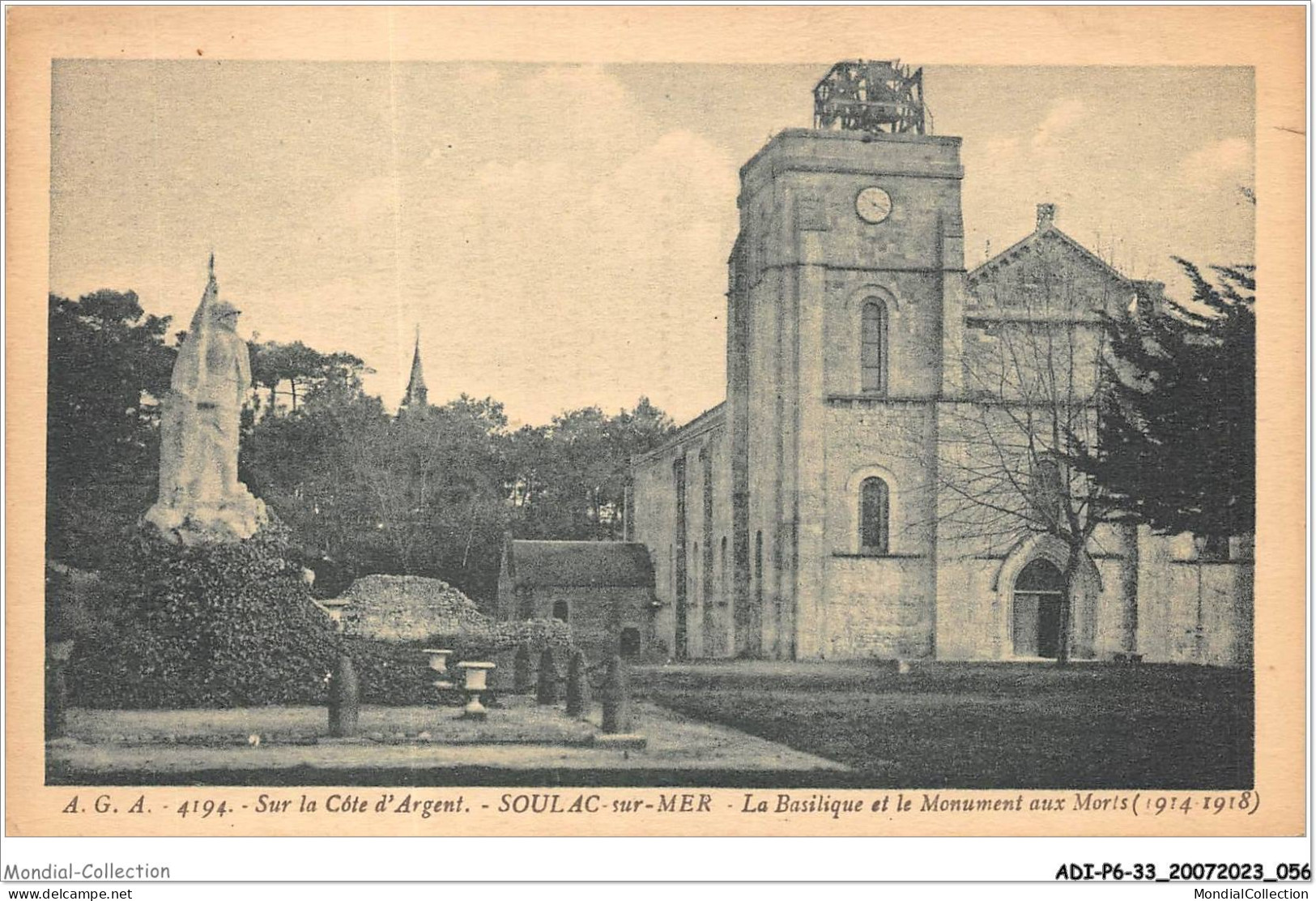 ADIP6-33-0493 - SOULAC-SUR-MER - La Basilique Et Le Monument Aux Morts  - Soulac-sur-Mer