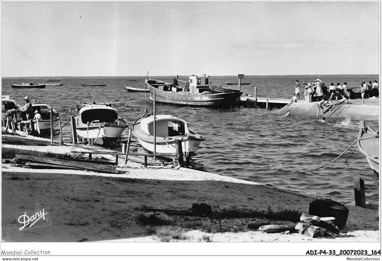 ADIP4-33-0372 - GUJAN-MESTRAS - Les Jetées Du Port Du Canal  - Gujan-Mestras