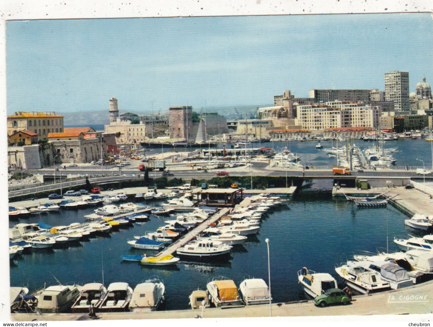 13.  MARSEILLE. CPSM. LE BASSIN DU CARENAGE ET LE VIEUX PORT..  ANNEE 1979+ TEXTE - Alter Hafen (Vieux Port), Saint-Victor, Le Panier