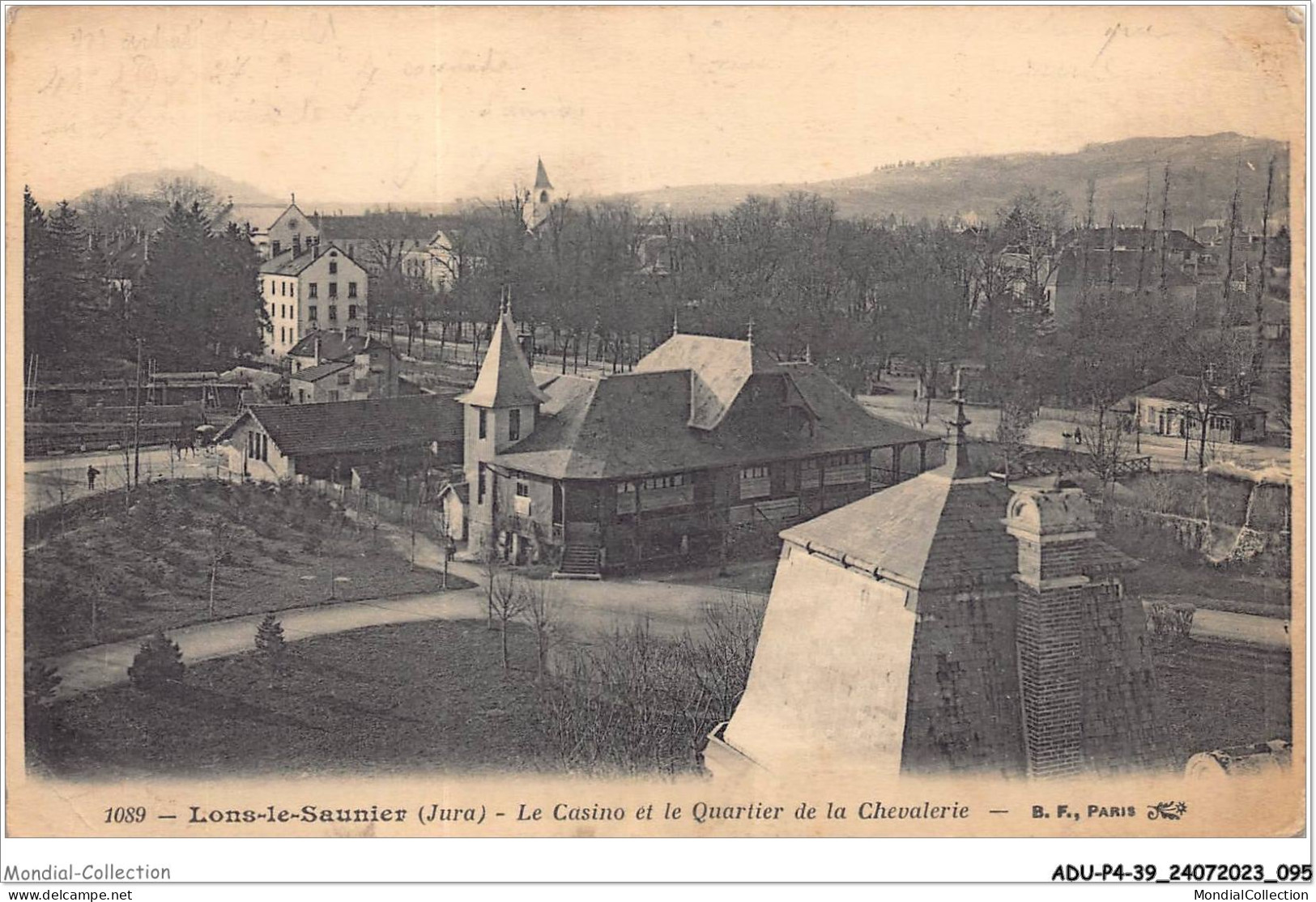 ADUP4-39-0320 - LONS-LE-SAUNIER - Le Casino Et Le Quartier De La Chevalerie  - Lons Le Saunier