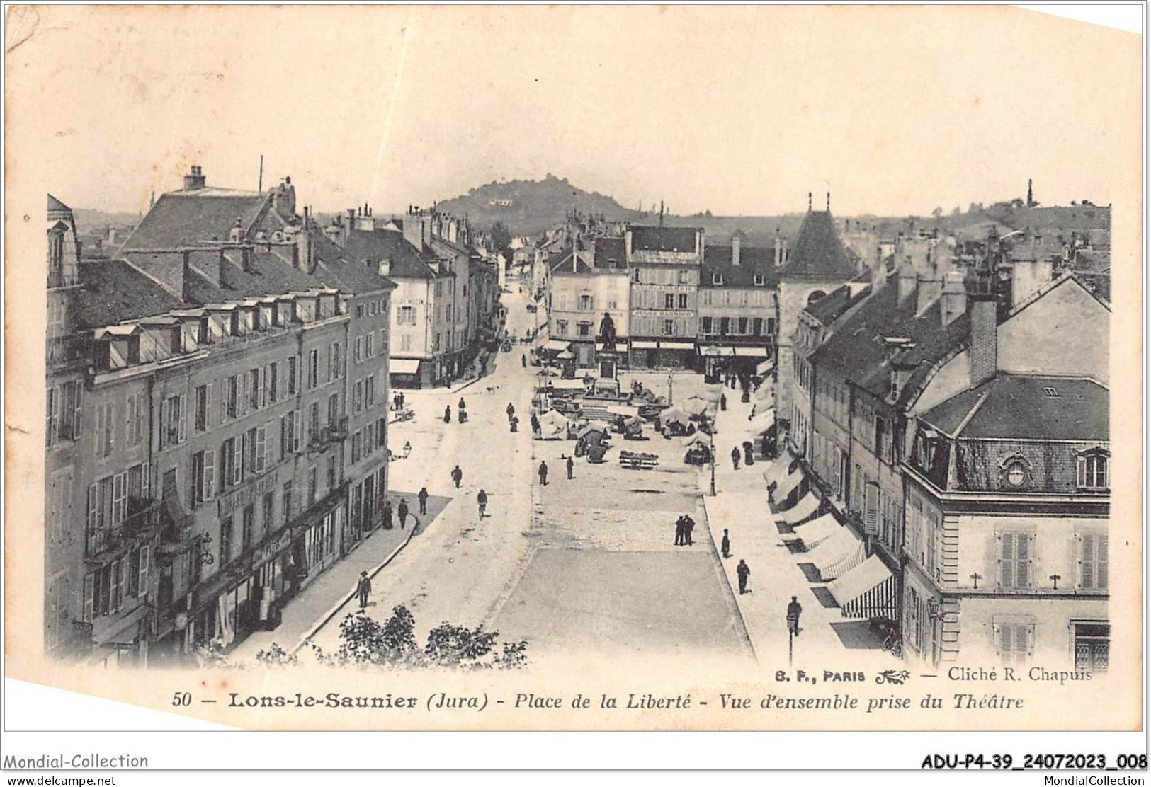 ADUP4-39-0276 - LONS-LE-SAUNIER - Place De La Liberté - Vue D'ensemble Prise Du Théâtre  - Lons Le Saunier