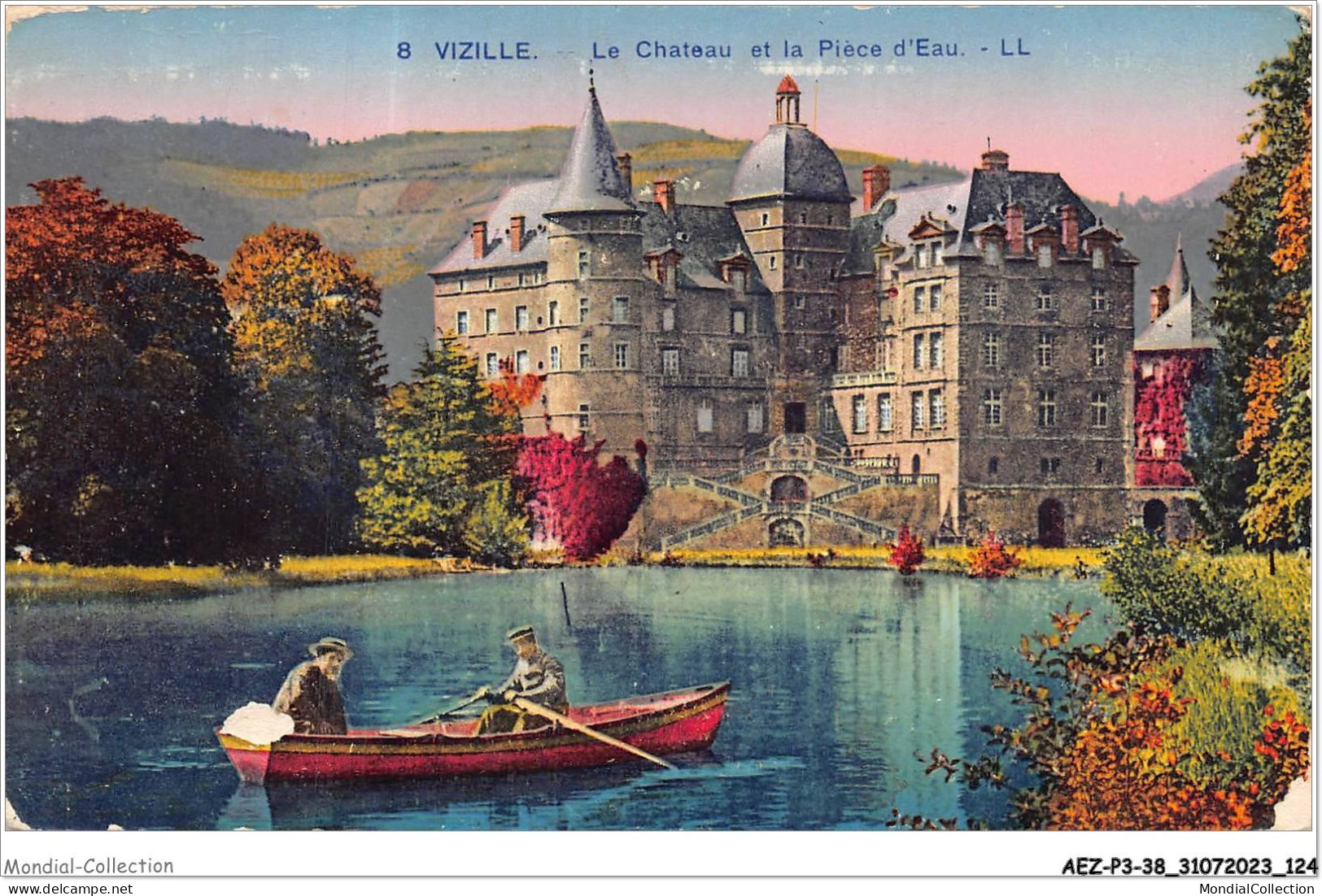 AEZP3-38-0254 - VIZILLE - Le Chateau Et La Piece D'eau - Vizille