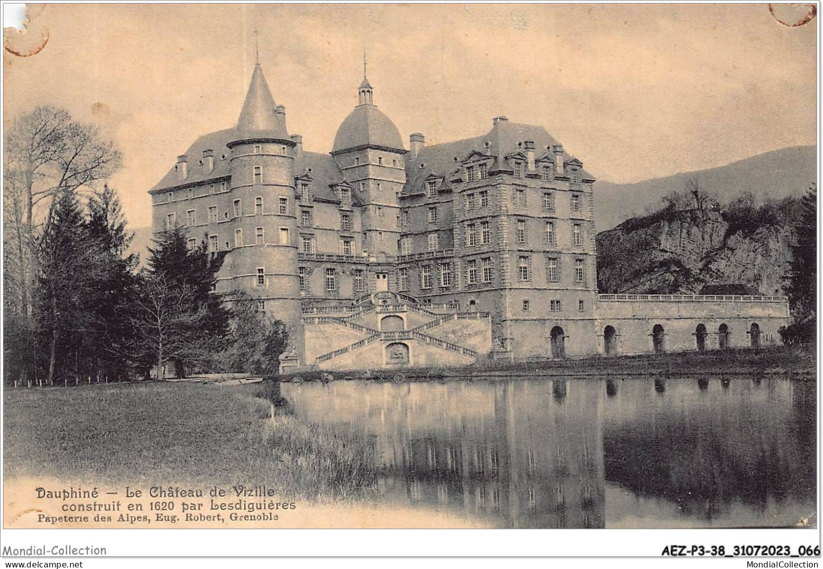 AEZP3-38-0225 - Dauphine - Le Chateau De VIZILLE - Construit En 1620 Par Lesdiguieres - Vizille