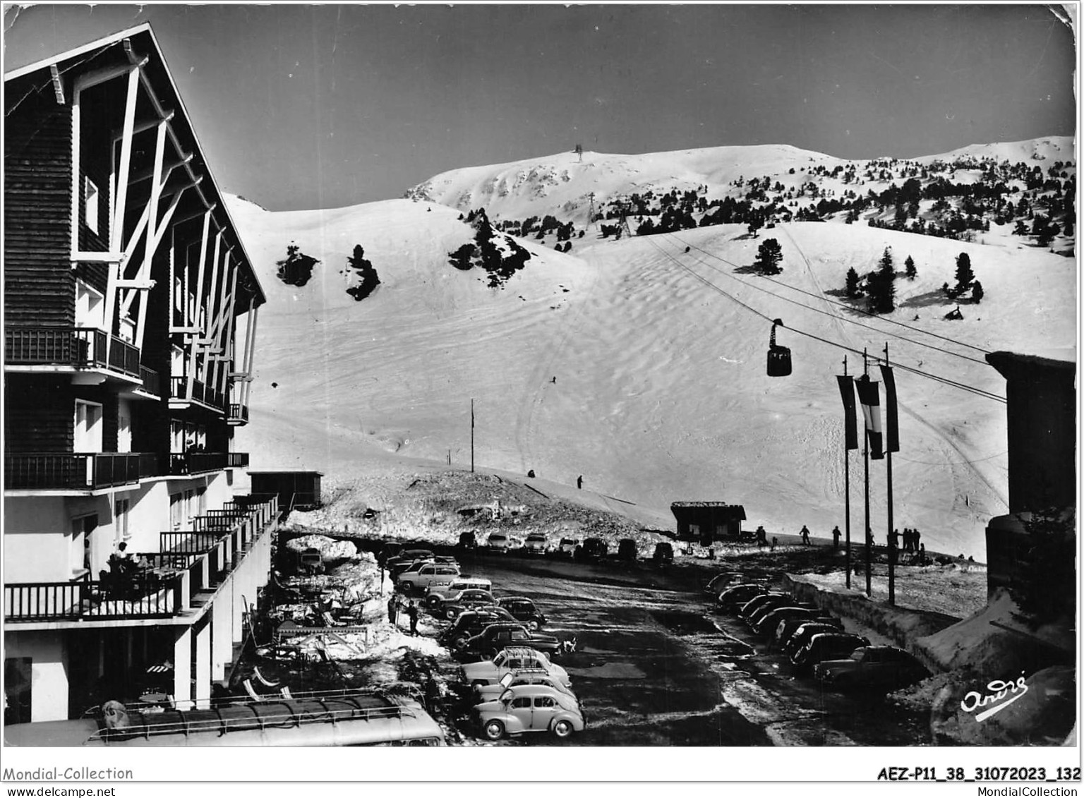 AEZP11-38-0989 - CHAMROUSSE - Centre De La Station Et Téléférique  - Chamrousse