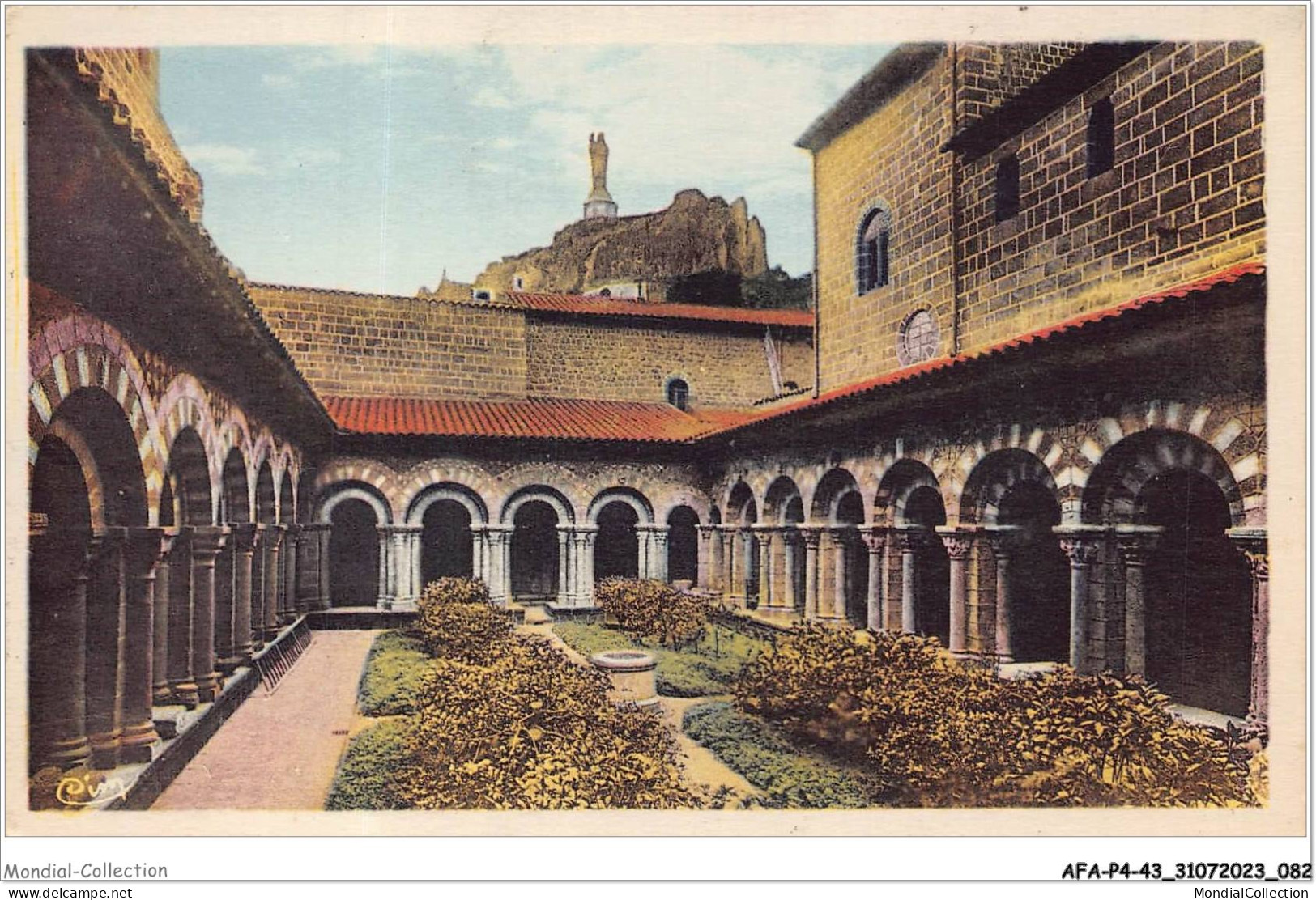 AFAP4-43-0362 - LE PUY - Le Cloitre - La Vierge Et Le Rocher De Corneille - Le Puy En Velay